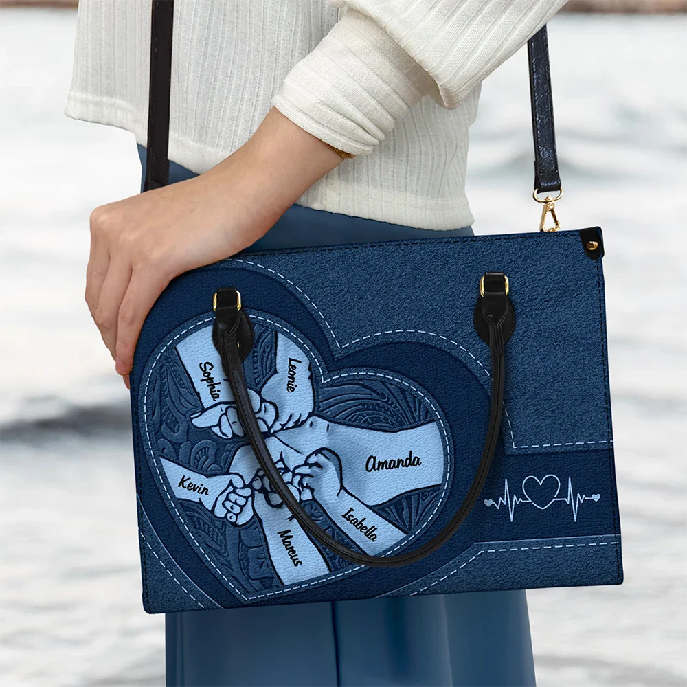 Hands In Hands Mom Nana And Children - Personalized Leather Bag - Image 3