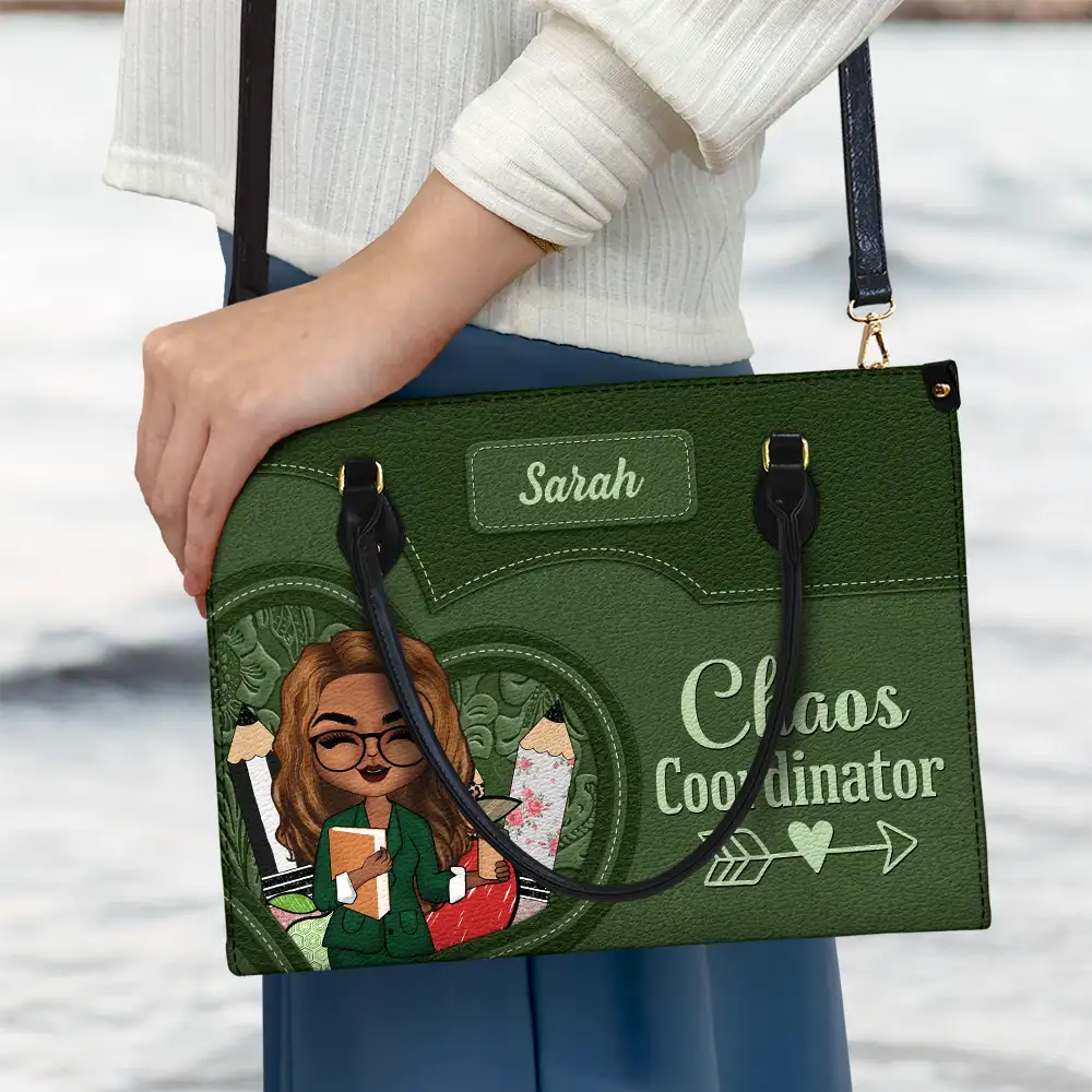 Teacher It Takes A Big Heart To Shape Little Minds - Personalized Leather Bag - Image 3